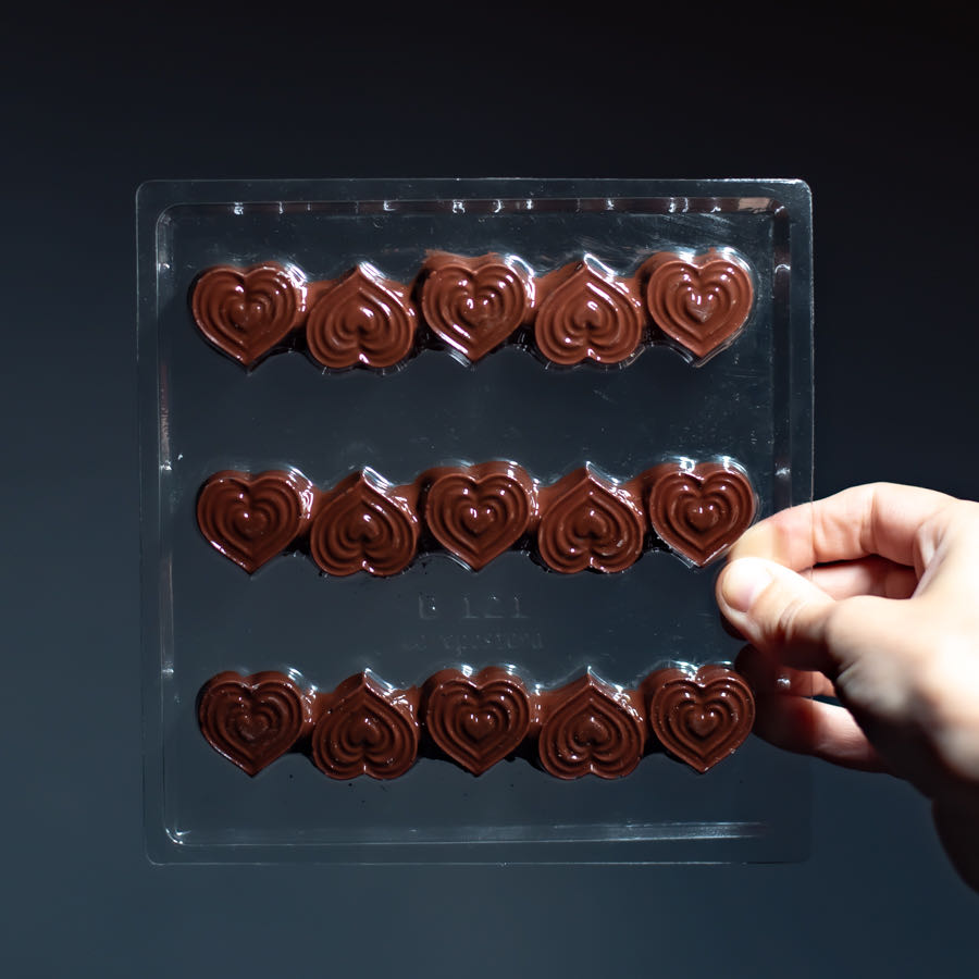 PLACA BARRITA CORAZONES X1 TRIGGER